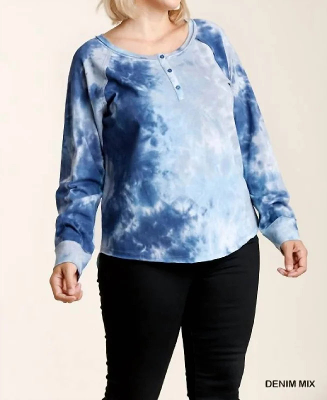 Modern denimTie Dye Button Front Raglan Sleeve Top With Raw Hem In Denim