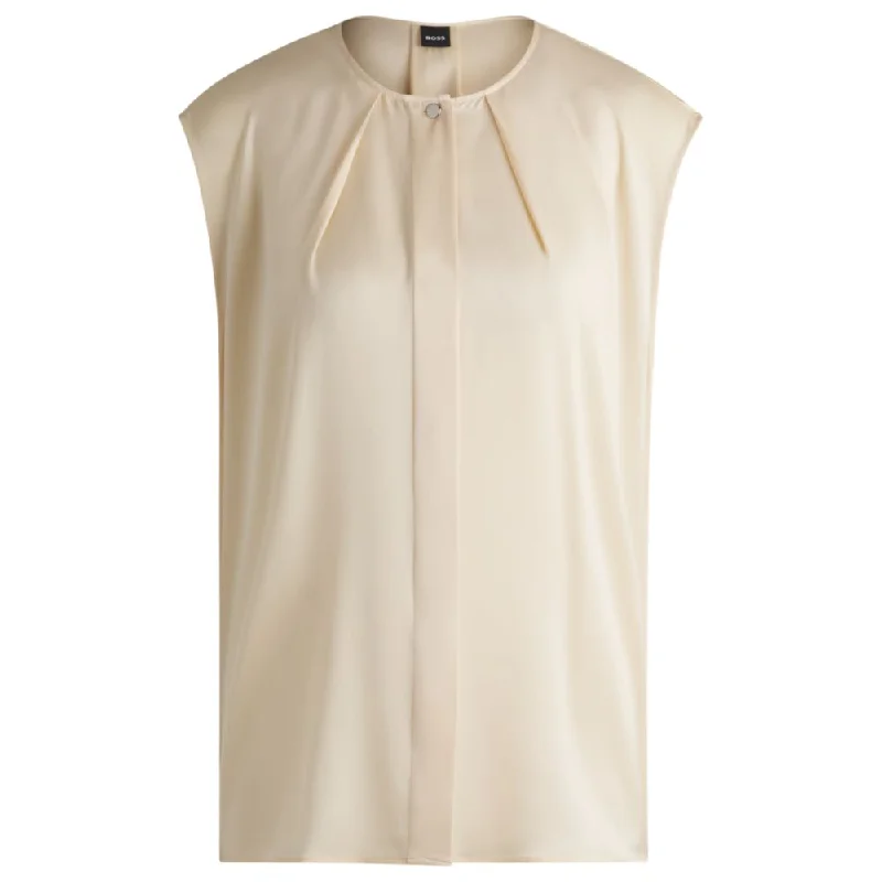 Wool sleeveless topFitted sleeveless blouse in stretch silk with concealed placket